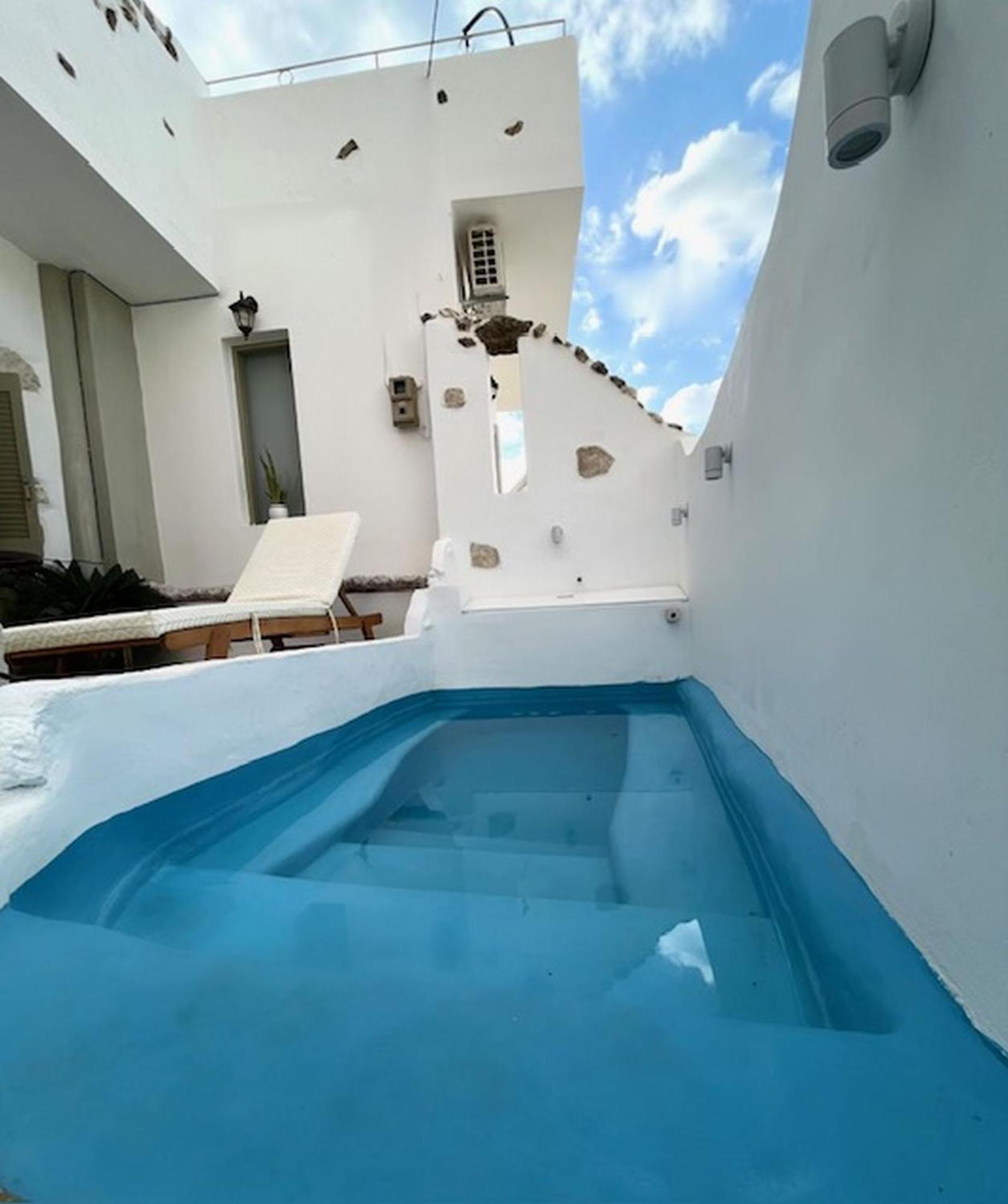 Sonia'S Luxury Apartment With Jacuzzi Kamilári Kültér fotó